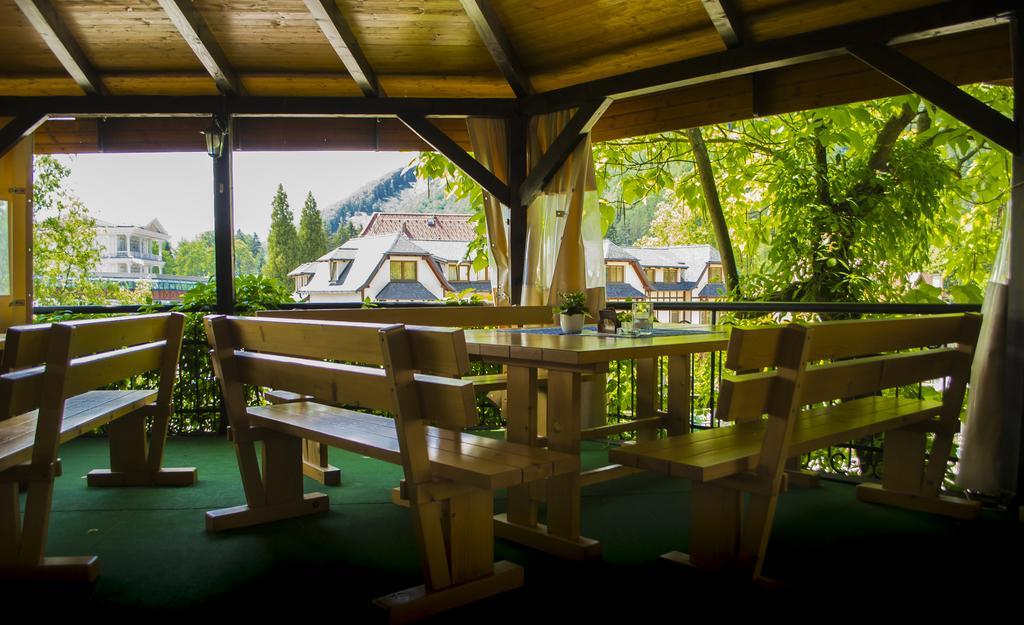 Penzion Talisman Rajecke Teplice Bagian luar foto